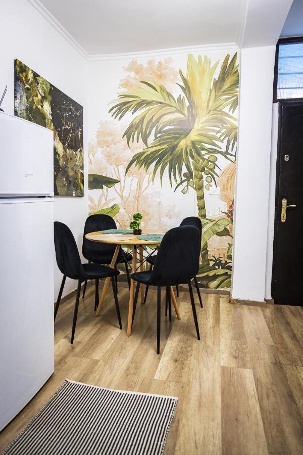 The Tropical House Apartamento Tirana